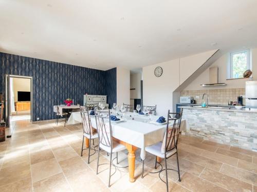 廚房, Gite in the heart of Saone et Loire in 東皮埃爾萊索爾梅