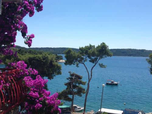  Apartments Ana Trogir in Trogir