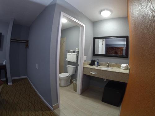 Cozy Rest Motel in Des Moines, USA