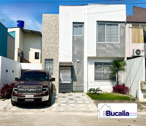 Bucalia House Machala