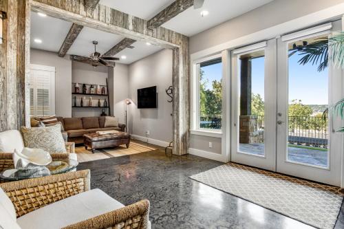 Riverbend Villa #133 in Spicewood, USA