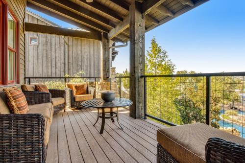 Riverbend Villa #133 in Spicewood, USA