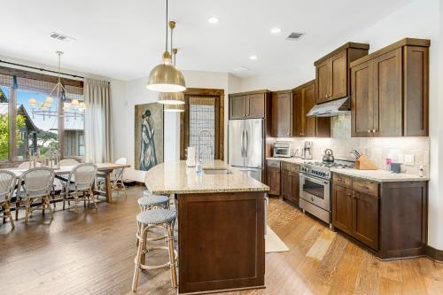 Riverbend Villa #110 in Spicewood, USA