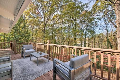Serene Home w/ Fire Pit, Deck & Easy Access to ATL in Smyrna (GA)