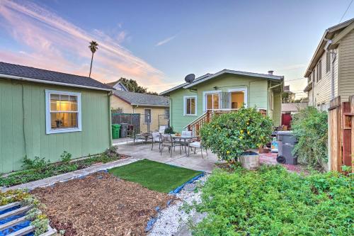 Walkable East Bay Home - 2 Mi to BART Station