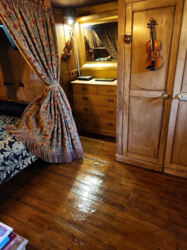 Wizards Thatch Luxury Suites - image 11