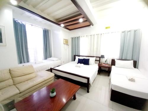 SOFIATEL Rooms in Pandi