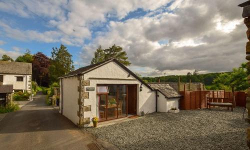 B&B Far Sawrey - Old Sawrey Stores - Bed and Breakfast Far Sawrey