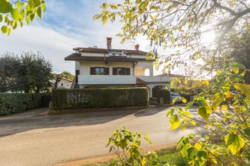 Apartment Karigador 2534b - image 11