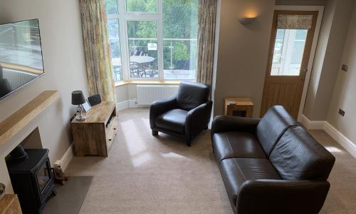 Gale Mews - image 4