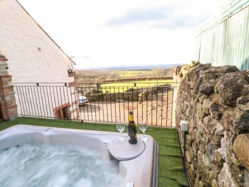 Rum Bush Cottage - image 8