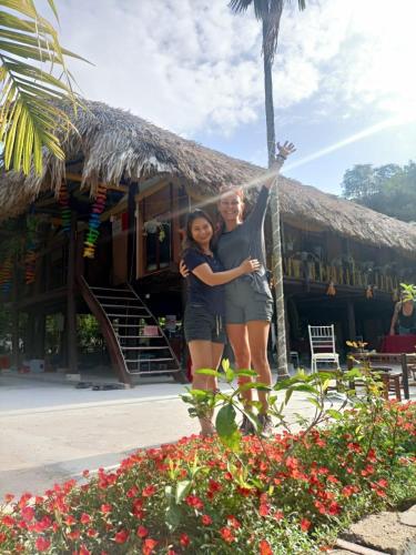 Bee Lucky Homestay Cat Ba in Xuan Dam Village