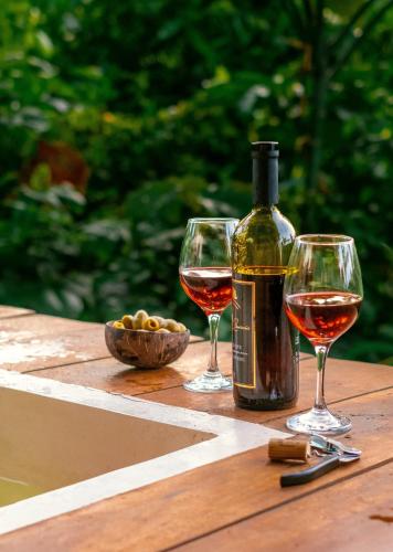 The River Hideaway The River Hideaway