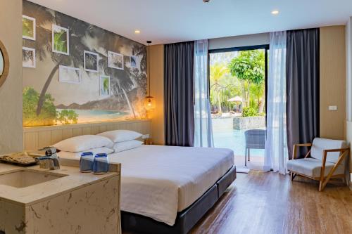 room detail thumbnail 1