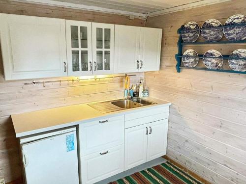 Three-Bedroom Holiday home in Åkra - image 2