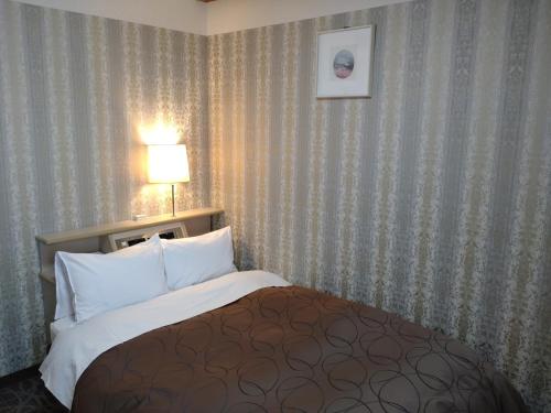 Semi Double Room - Smoking