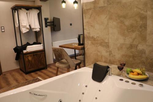 Masszázs, Zengin City Hotel  in Kartal