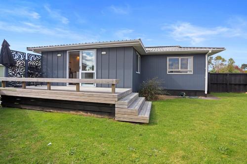 Coastal Breeze - Waihi Holiday Home