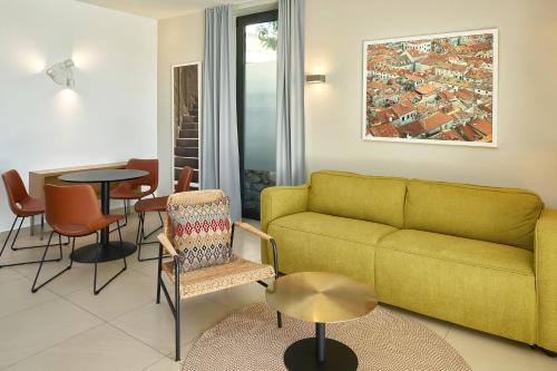 Villas and Apartments Mlini - image 3