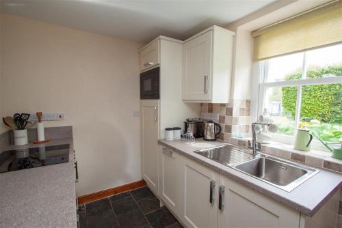 Swinside Cottage - image 3