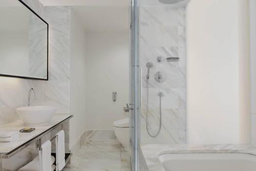 London Marriott Hotel Grosvenor Square - image 9