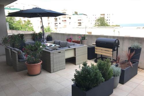 T2 chaleureux avec grande terrasse vue mer