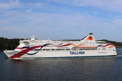 Tallink ferry - Baltic Queen Tallinn to Stockholm, Tallinn (photo 3)