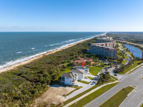 Beachside - Beauty at Surfview Paradise in Palm Coast, USA