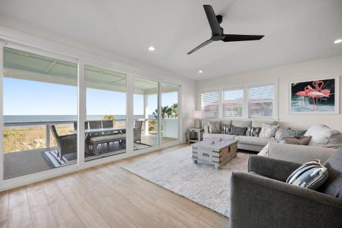 Beachside - Beauty at Surfview Paradise in Palm Coast, USA