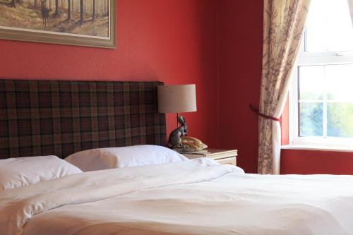 Pilgrim Hotel - image 12