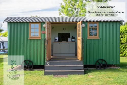 Glamping at South Lytchett Manor, Poole (fotografie 4)