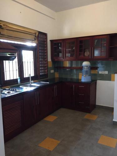 Kitchen, Serene Holiday Home in Kalalgoda