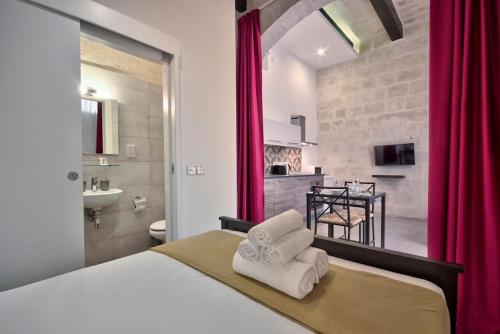 Old Lodge Apartment 2 by Vallettastay, La Valletta (foto 11)