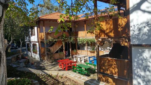 B&B Tryavna - Арт комплекс Горски дом - Трявна - Bed and Breakfast Tryavna