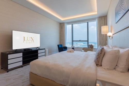 Studio Apartment in The Palm Tower 5 Star Facilities - image 11