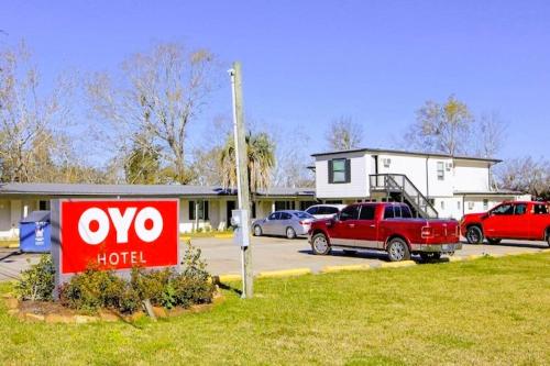 OYO Hotel Sulphur LA Hwy 90 West