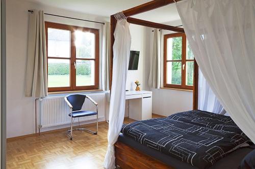 Schwarzwaldhaus24 - Ferienhaus mit Sauna, Whirlpool und Kamin