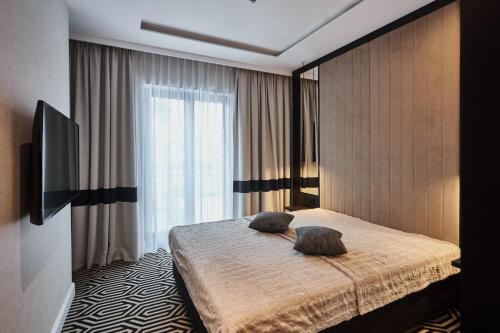 Two-Bedroom Apartment image 4