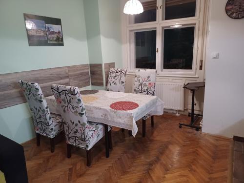Buda Trió Apartments - image 10