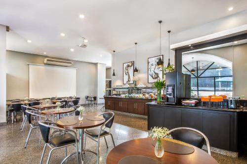 レストラン, Plaza Inn American Loft - Barra Funda in ペルジーゼス