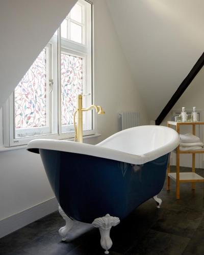 The Royal Adelaide Hotel - image 6