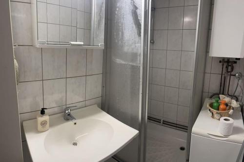 Yksiö 1,5 km Kupittaalta / 3 km Turun keskustasta (Yksio 1,5 km Kupittaalta / 3 km Turun keskustasta) in Itaharju