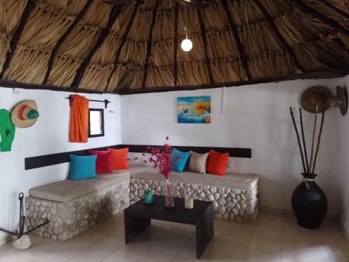 Casa GAMA-Playa ORILLA DEL MAR, Beach and Town in Boxol, Mexico