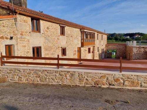 Vibes Coruña-Casa Escola gîte à louer Vilarbello de Suxo