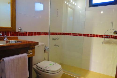 2 bedrooms, 4 beds