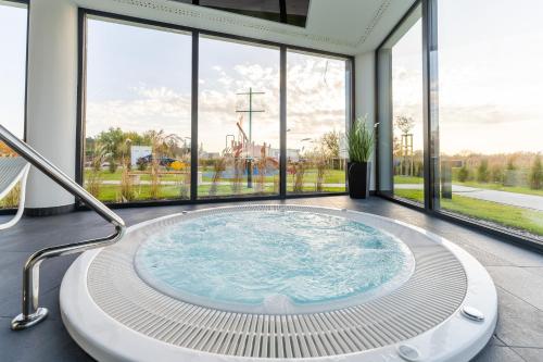 อ่างแช่น้ำร้อน, Westin House Resort Kołobrzeg - 118 (Westin House Resort Kolobrzeg - 118) in โคโลเบอร์เซก