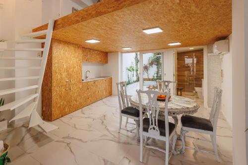 Artistic Loft, Full Of Light - City Center Ruzafa, Valence (photo 2)