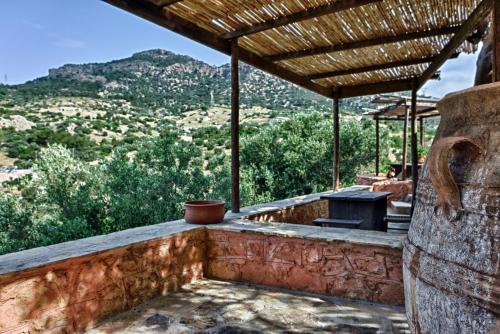 Aspros Potamos - image 2