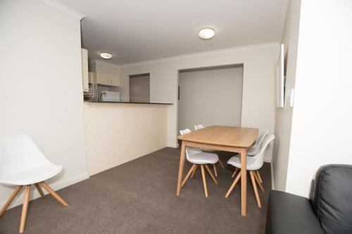 Bentleigh North Sydney Self Catering - image 6