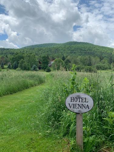 409307010 Hotel Vienna